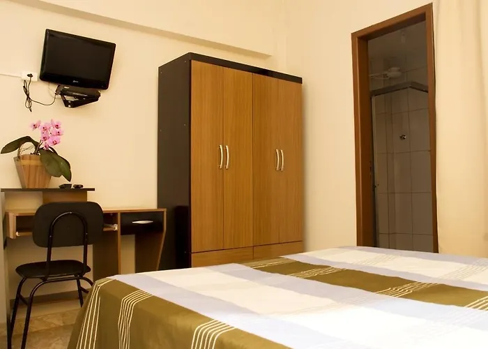 Orquídea Hotel