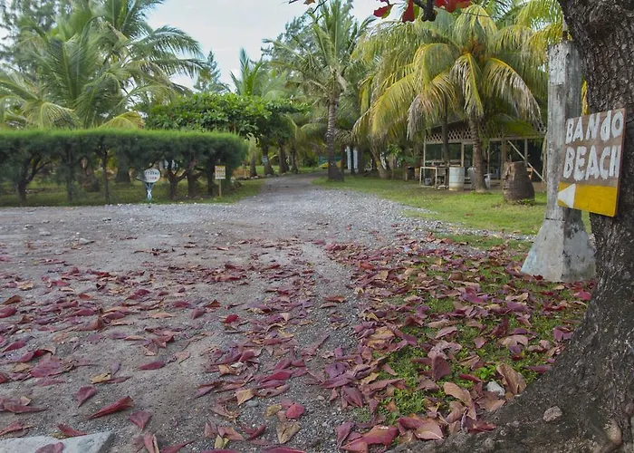 Sea Eye Hotel - Tropical Building
