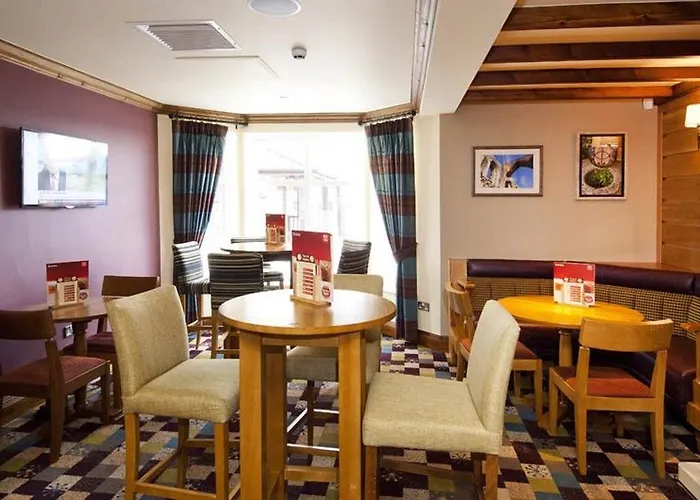 Premier Inn Glastonbury