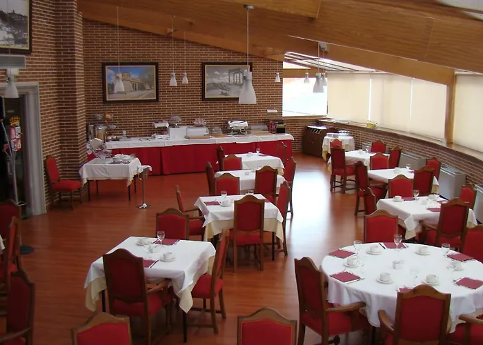 Hotel II Castillas Avila