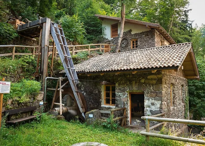 Hostel L'Ost - Ostello Di Grumes