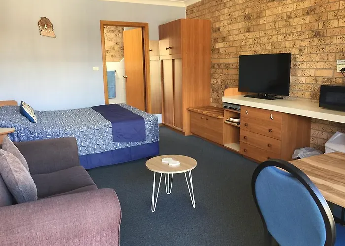 Whale Fisher Motel