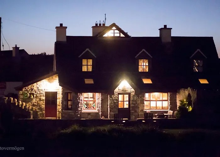 Aille River Tourist Hostel And Campsite Doolin