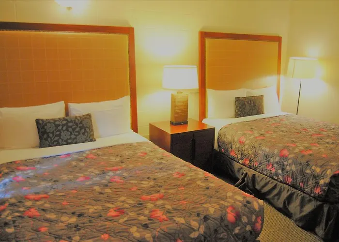 Derrick Motel