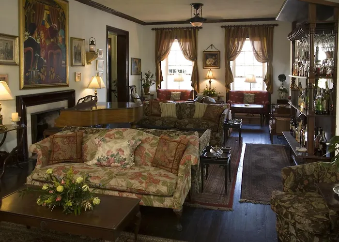 Graycliff Hotel