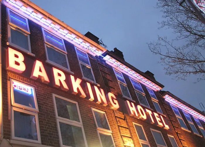 Barking Hotel