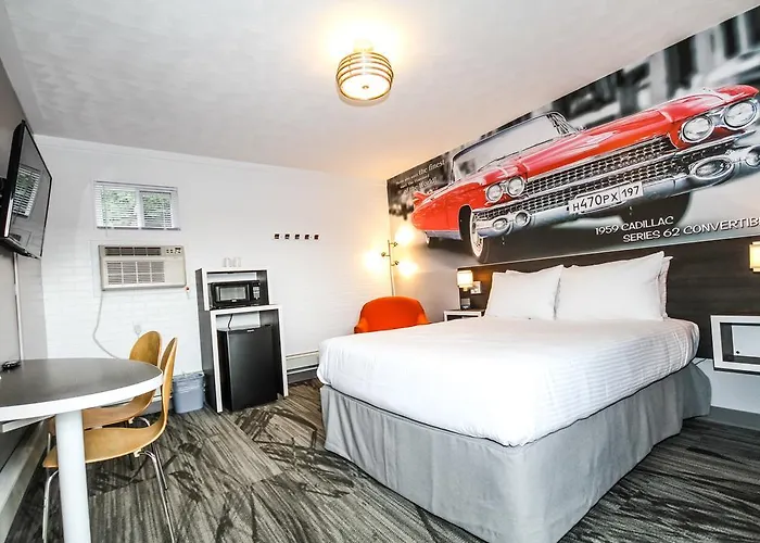 Cadillac Motel Niagara