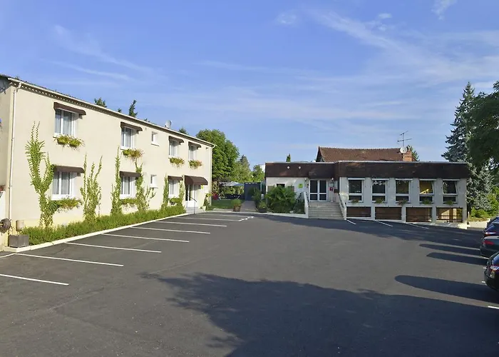 Logis Hotel Le Prieure