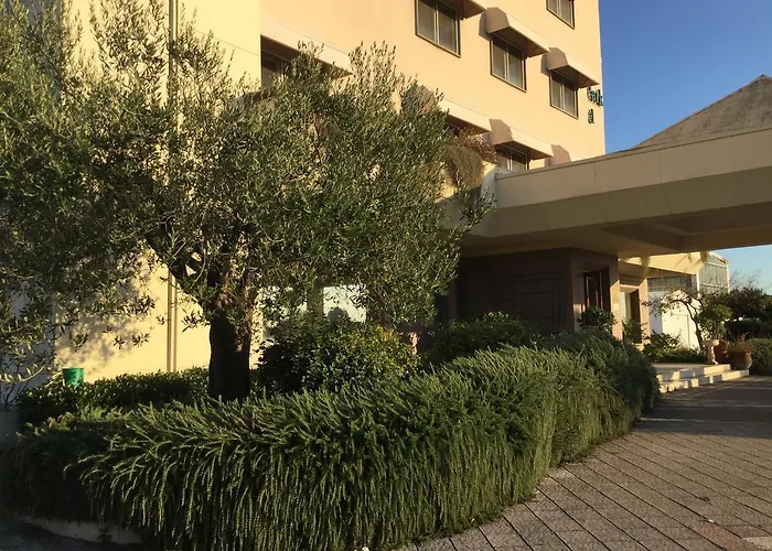 Green Park Hotel