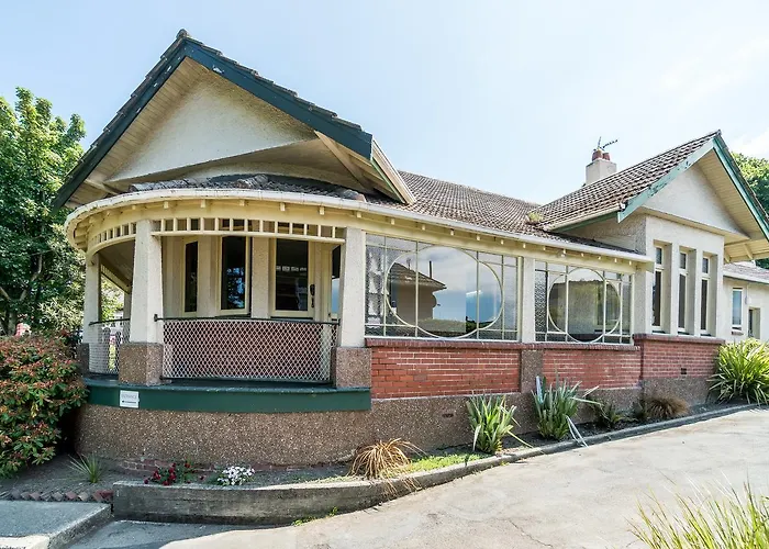 Manor House Backpackers