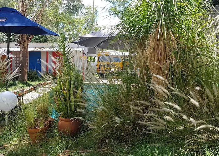 Alice'S Secret Travellers Inn