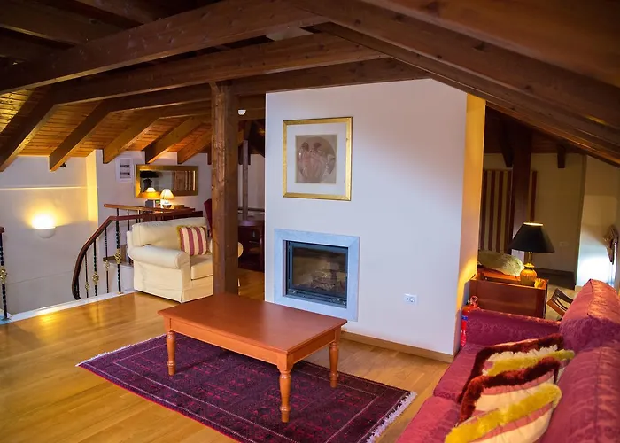 Maritsas Hotel & Suites