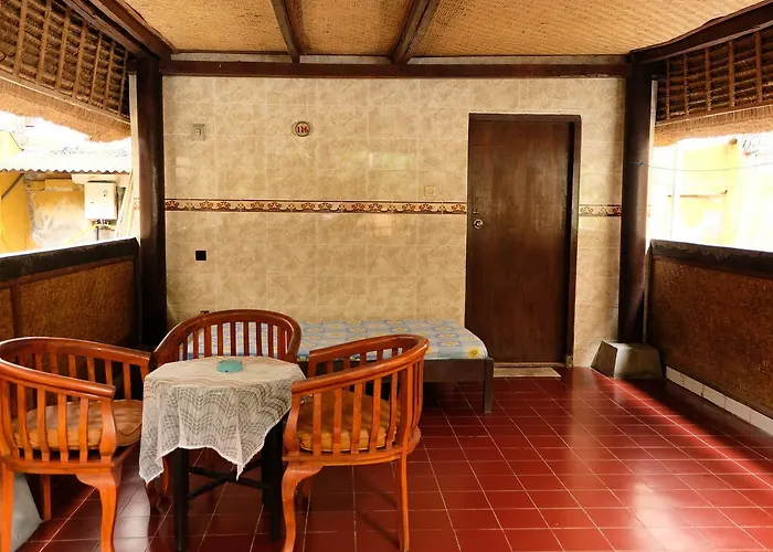 Kerti Beach Bungalow&Restaurant