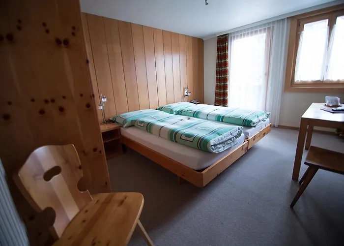 Hotel Hold