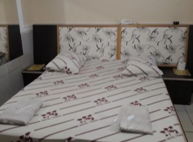 Hotel Tenda 1