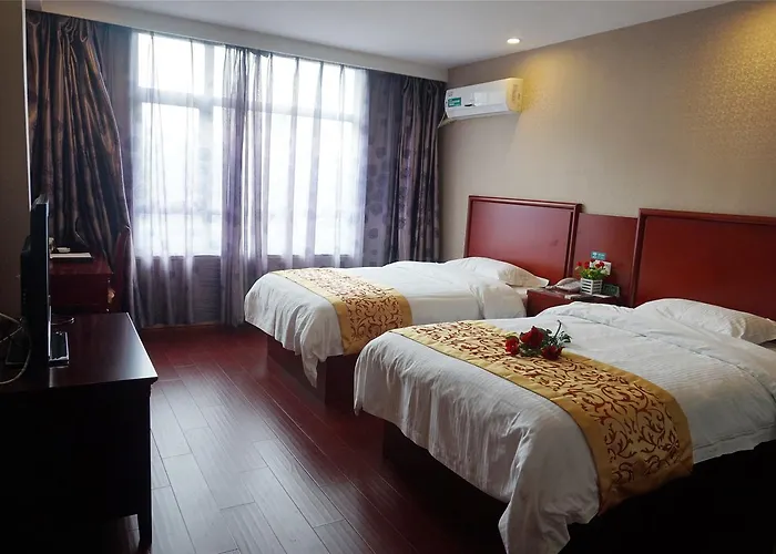 Greentree Inn Wuhu Fangte Forth Phase Wanchun Fortune Plaza Business Hotel