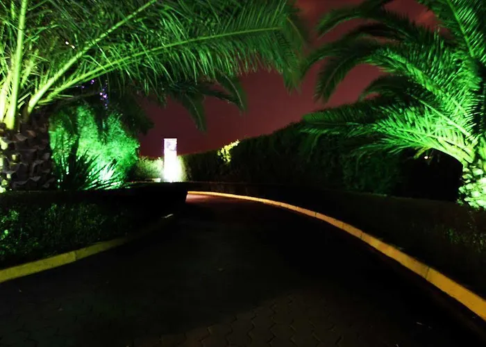 Motel Tropicana