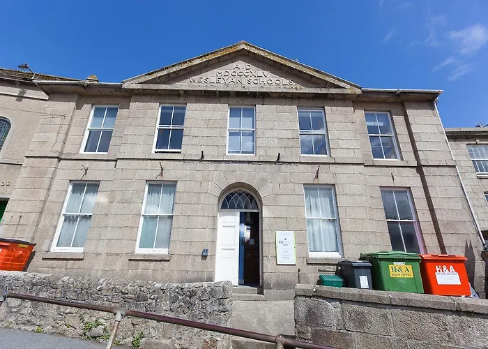 Cohort Hostel