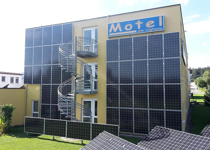 Motel Am Highway