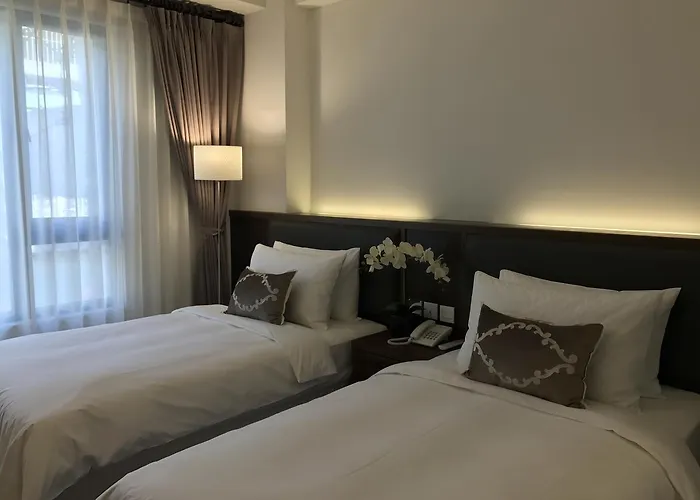 Ml Hotel