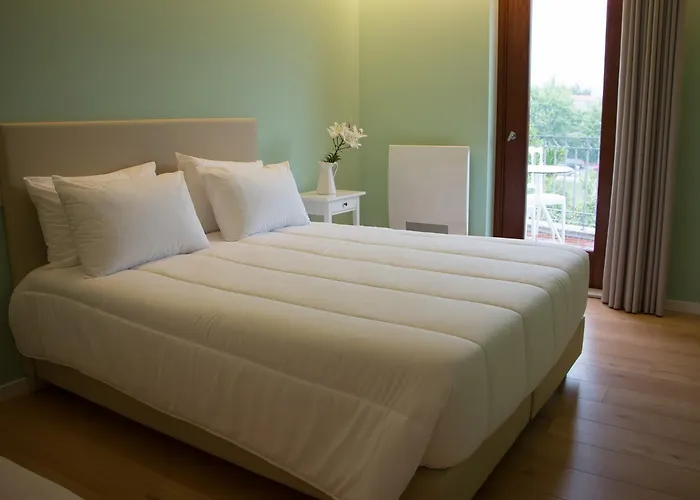 Feira Hostel & Suites