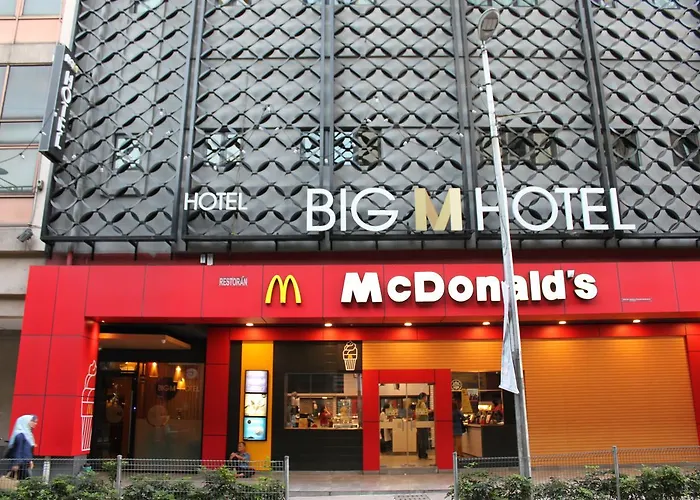 Big M Hotel