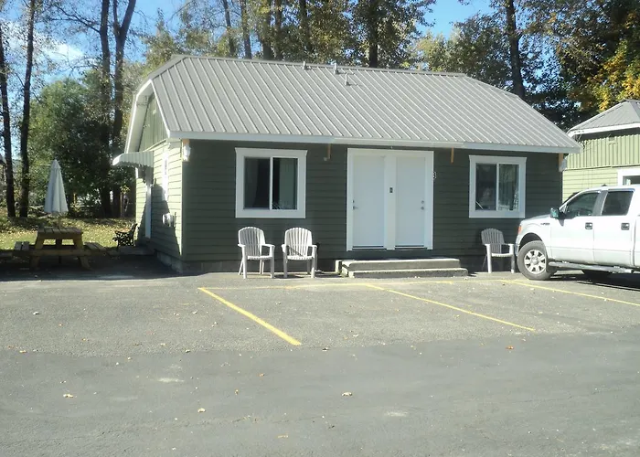 Riverside Court Rv And Cabins