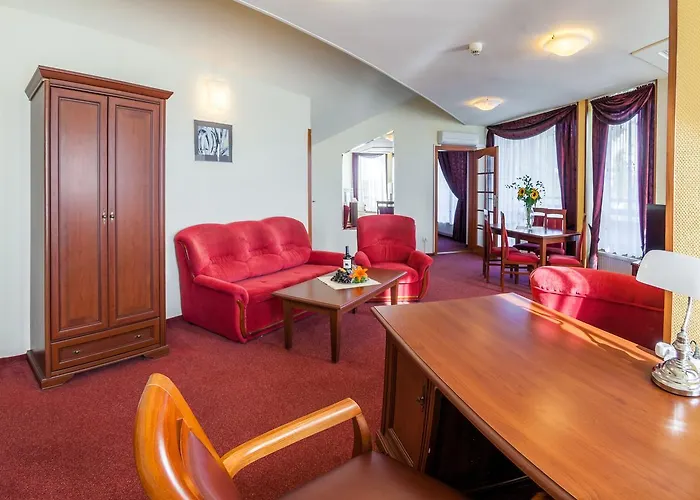 Hotel Jaskolka