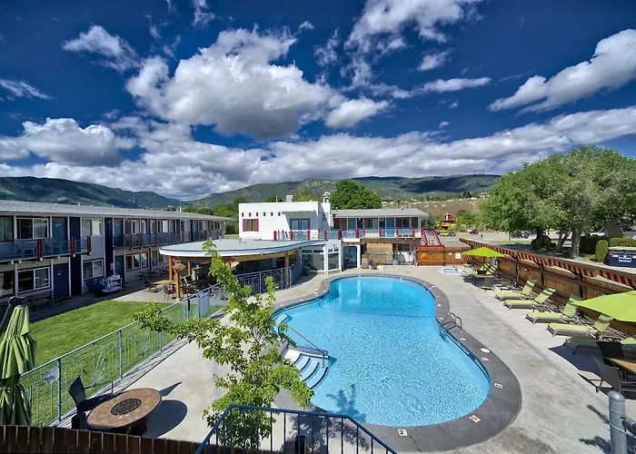 Bowmont Motel