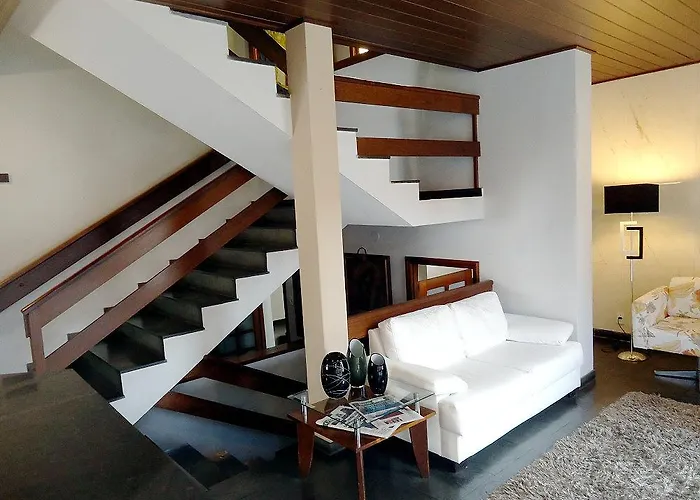 Del Rey Hotel