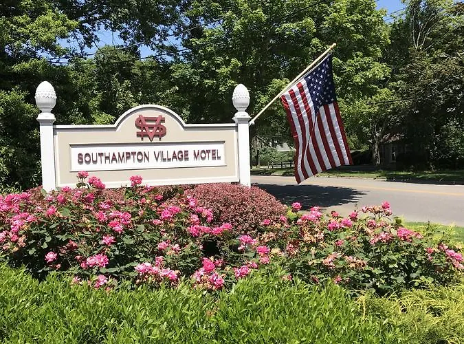 Southampton Village Motel