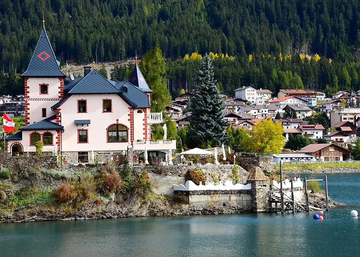 Hotel Schloesschen am See