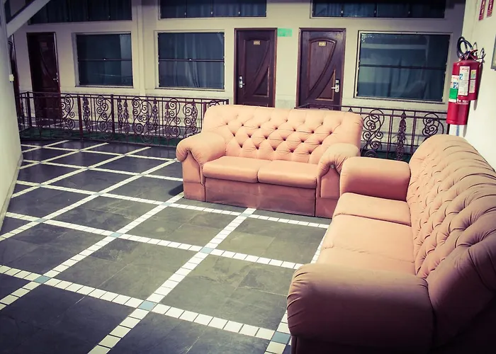 Cumbipar King Hotel