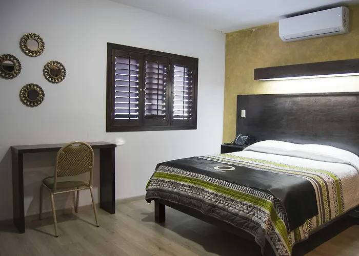 Hotel Onix Suites