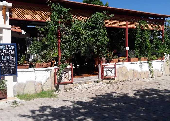 Central Park Otel - Adult Only