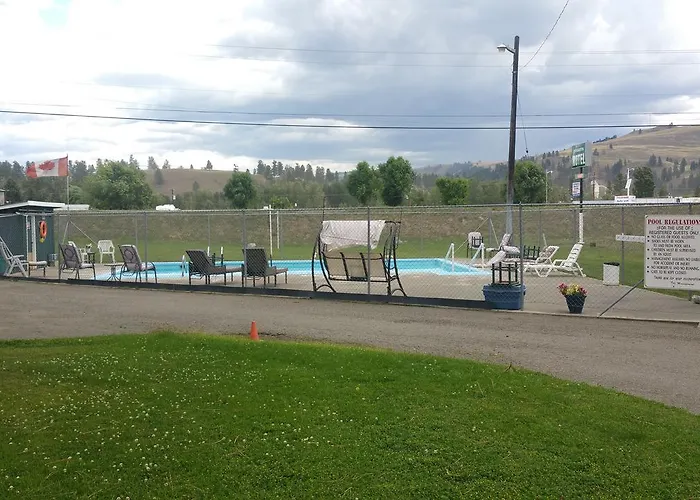 Evergreen Motel