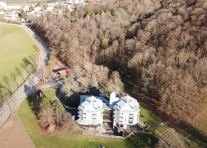 Hellmut-Wassmer-Jugendherberge Loerrach