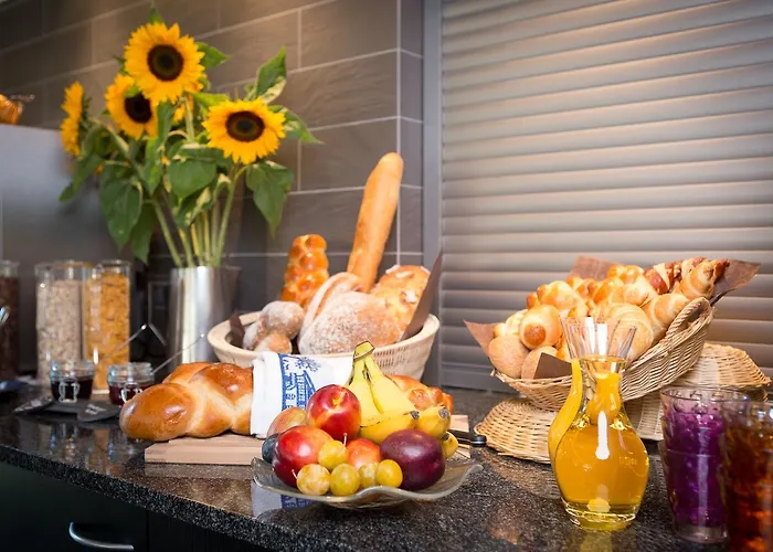 Le Petit Relais