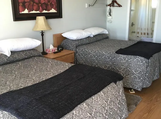 Anchor Motel And Suites