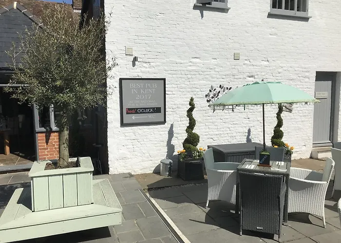 The Dog At Wingham