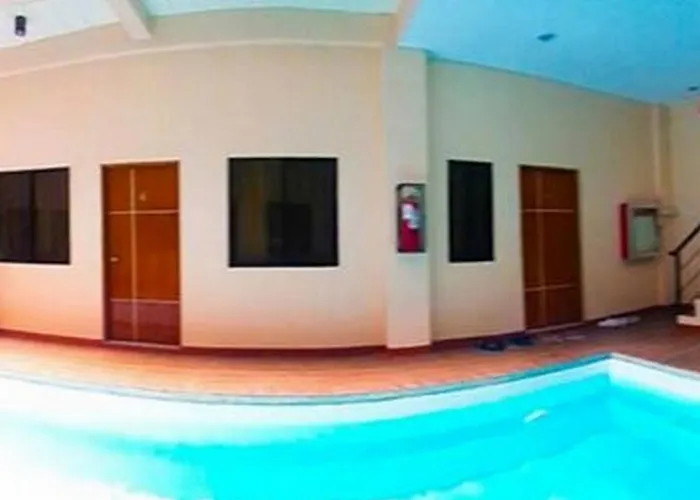 Hidden Pearl Hotel