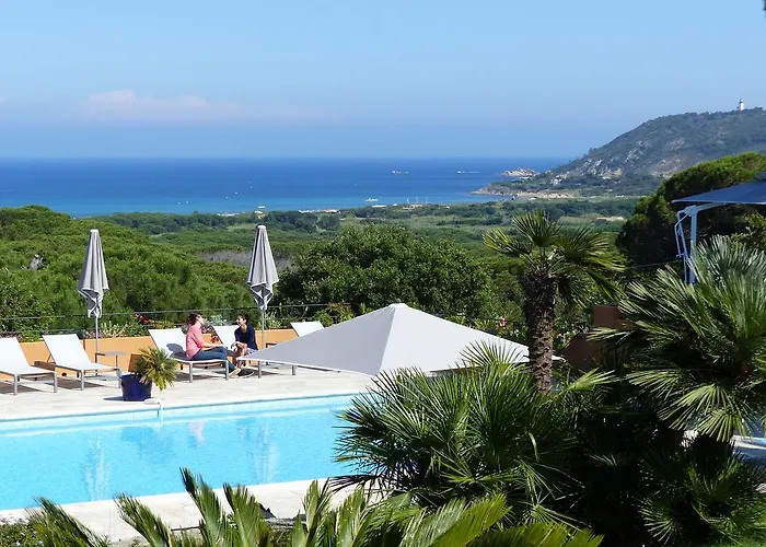 Hôtel les Bouis - Vue mer