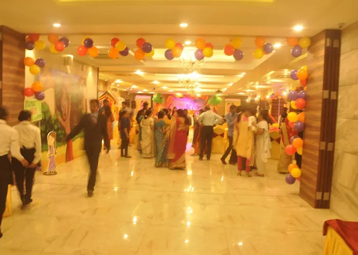 Hotel Amit Park International
