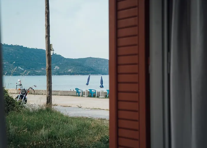 Anemi Beach