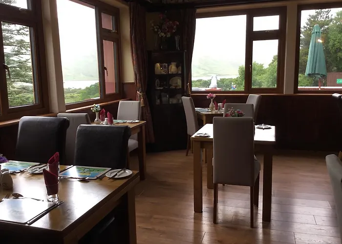 Kylemore Pass Hotel