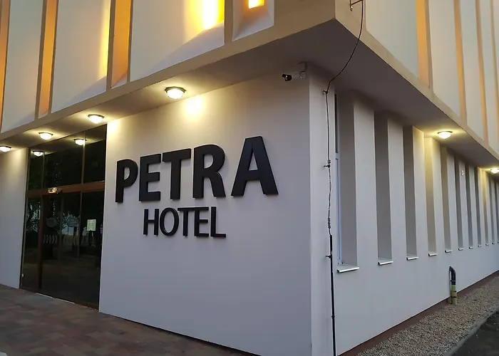 Petra Hotel