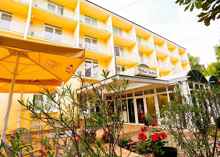 Solaris Hotel