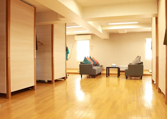 T And K Hostel Kobe Sannomiya East