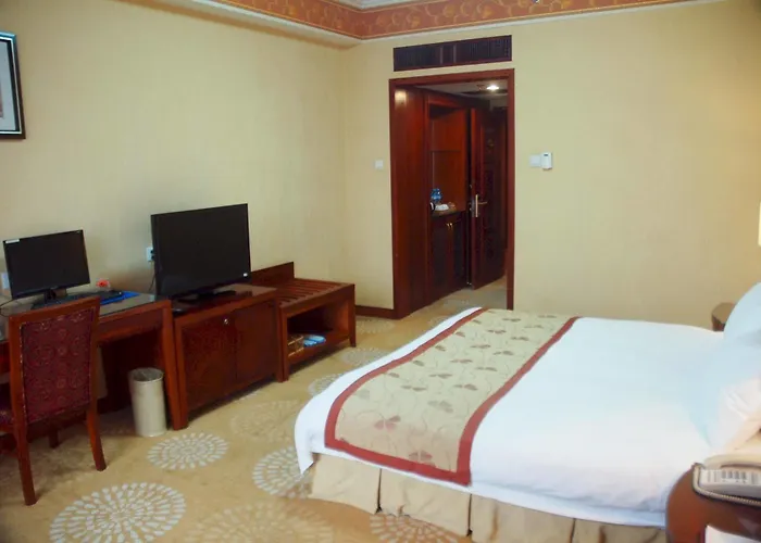Meilun Business Hotel