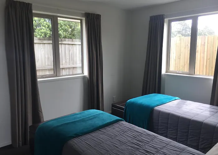 Rolleston Highway Motel